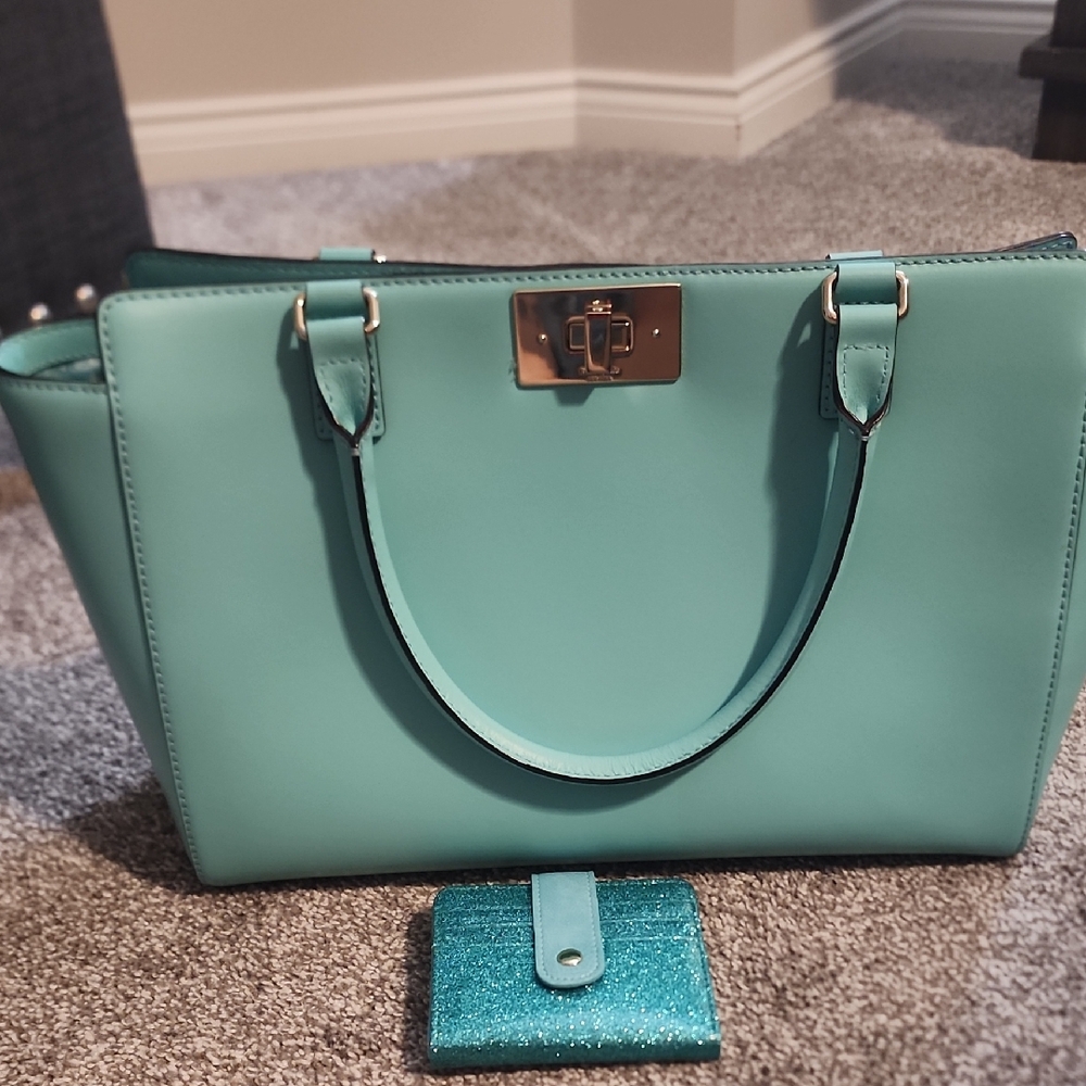 Kate Spade Bag  I ACCEPT MOST OFFERS